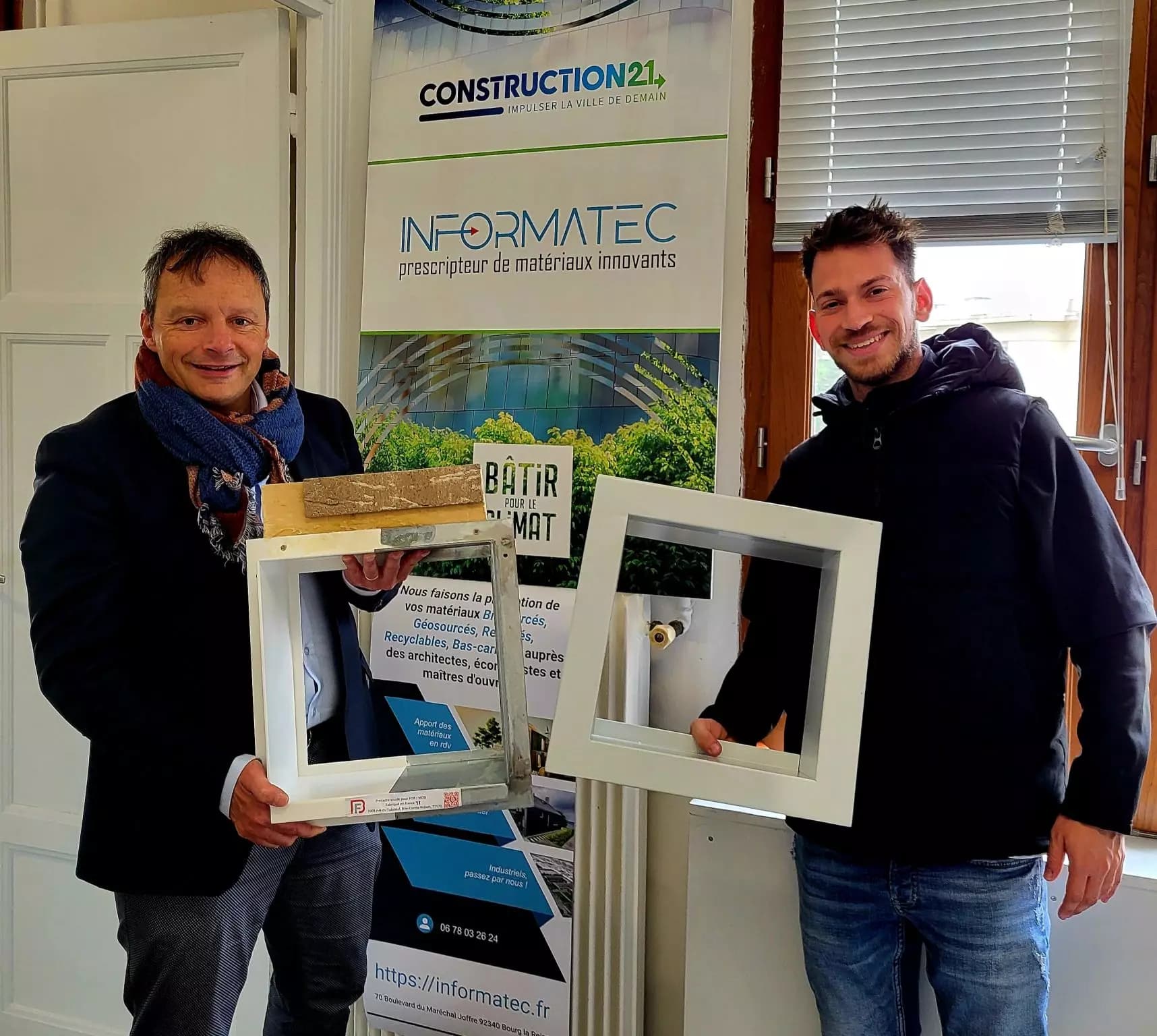 🔍Avec Nathan Tétillon de BATIFORMES sur le stand du Forum International du Bois