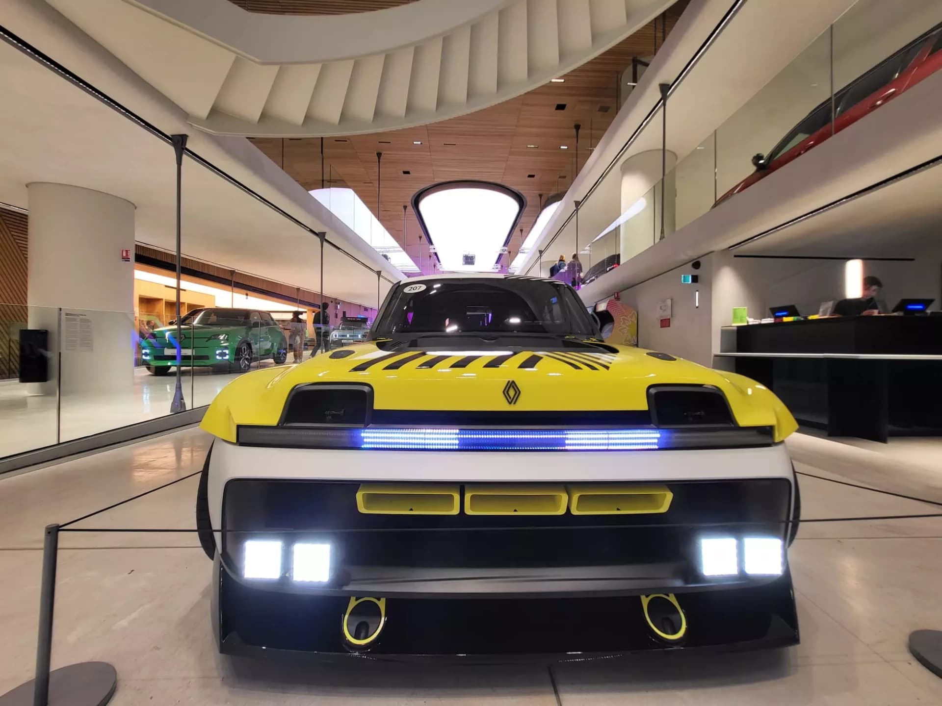 Showroom Renault