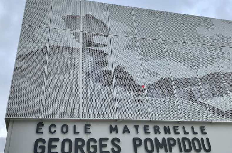 Façade